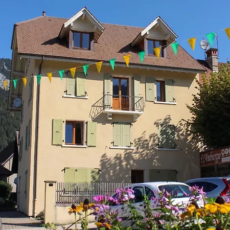 Confortable A Saint-pierre 80 M² Vue Montagne Apartamento