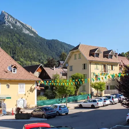 Confortable A Saint-pierre 80 M² Vue Montagne