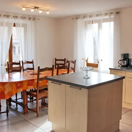 Confortable A Saint-pierre 80 M² Vue Montagne *