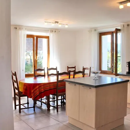 Confortable A Saint-pierre 80 M² Vue Montagne *